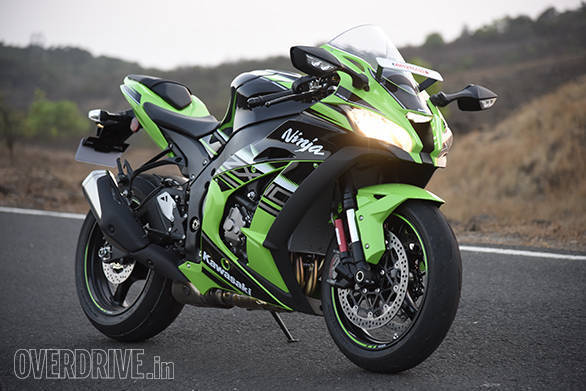 2016-Kawasaki-Ninja-ZX10R-14.jpg