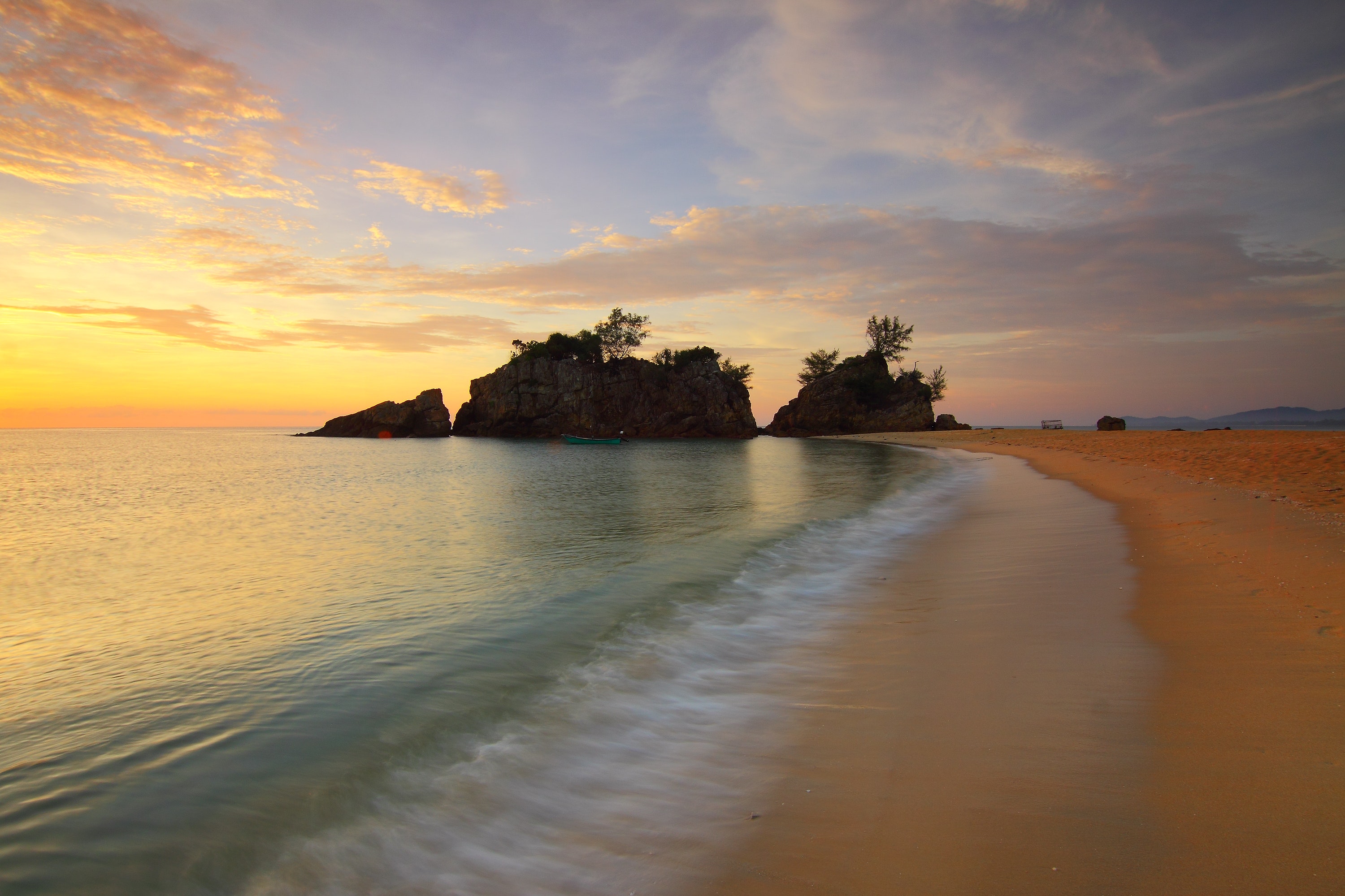 calm-cliffs-clouds-coast-433524.jpg