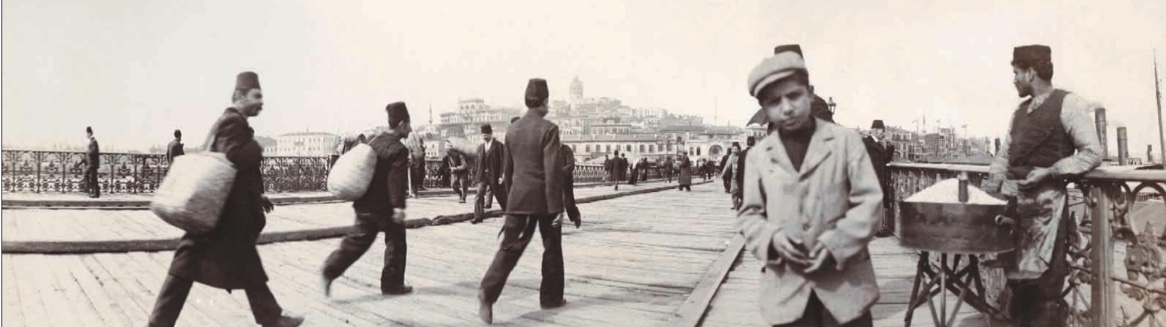 galata-koprusu-uzerinden-gorunum-1900.jpeg