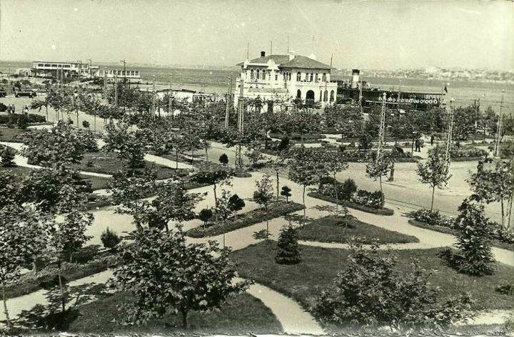kadikoy-1950-yili.jpg