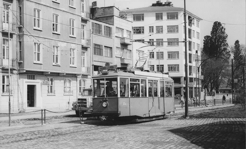 kadikoy-moda-tramvayi.jpg