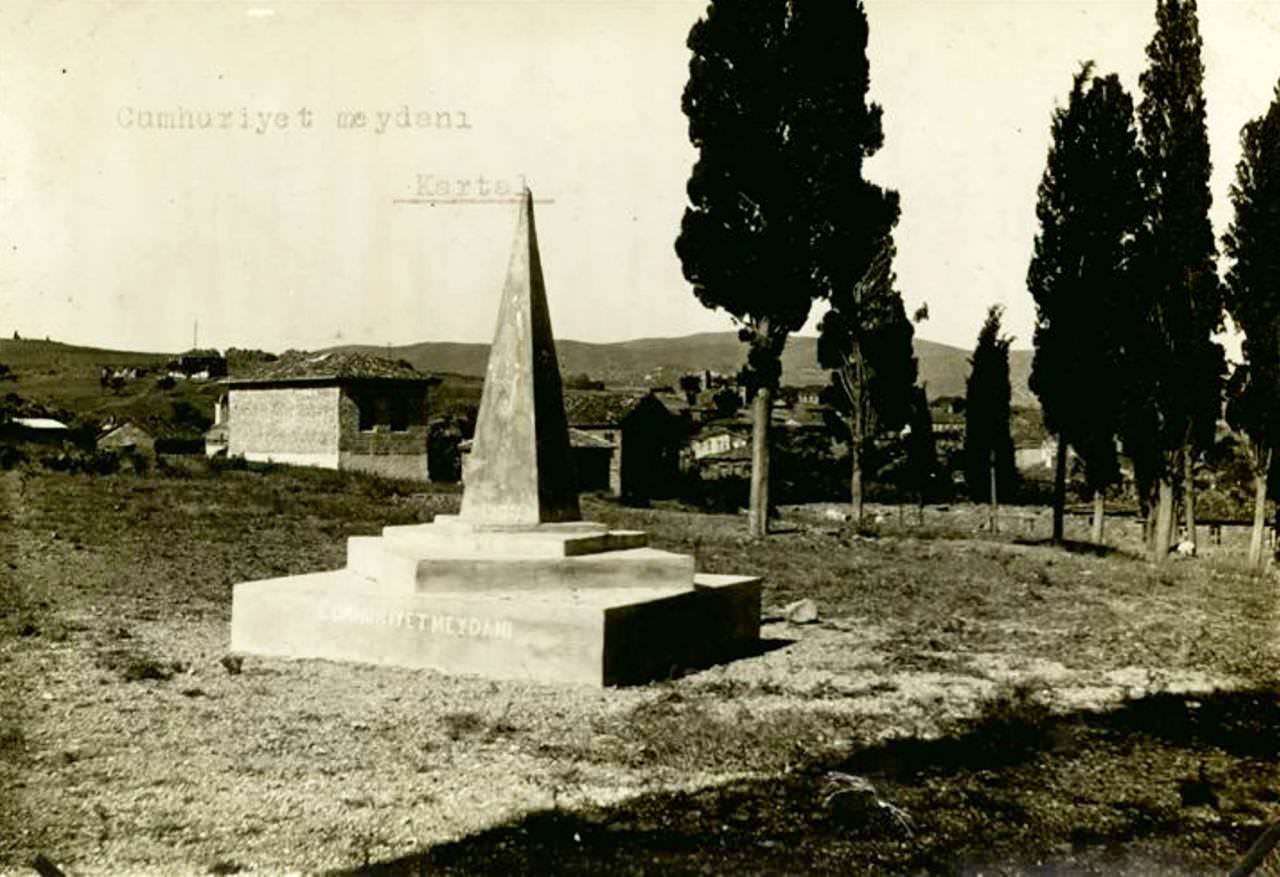 kartal-cumhuriyet-meydani.jpg
