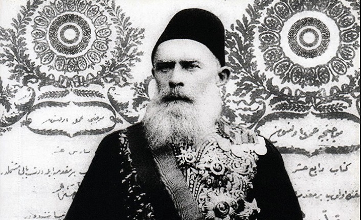 lim_ve_mutefekkir_bir_devlet_adami_ahmed_cevdet_pasa_h29981_422bb.jpg