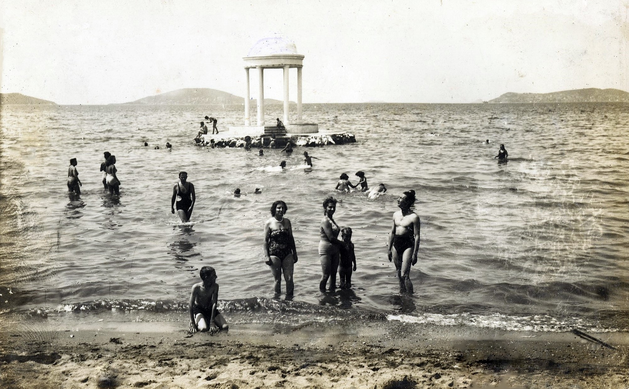 maltepe-sureyya-plaji-1950.jpg
