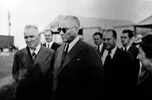 Mustafa_Kemal_Atatrkn_az_bilinen_fotoraflar_3.jpg