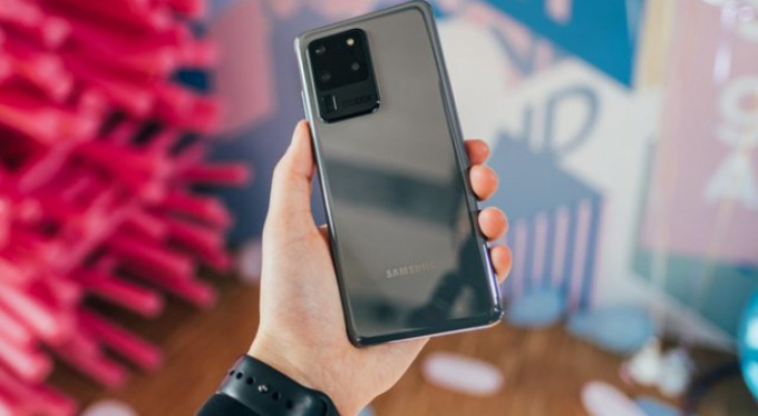 samsung-150-megapiksel-kamera-ilk-model-sizdi-2.jpg