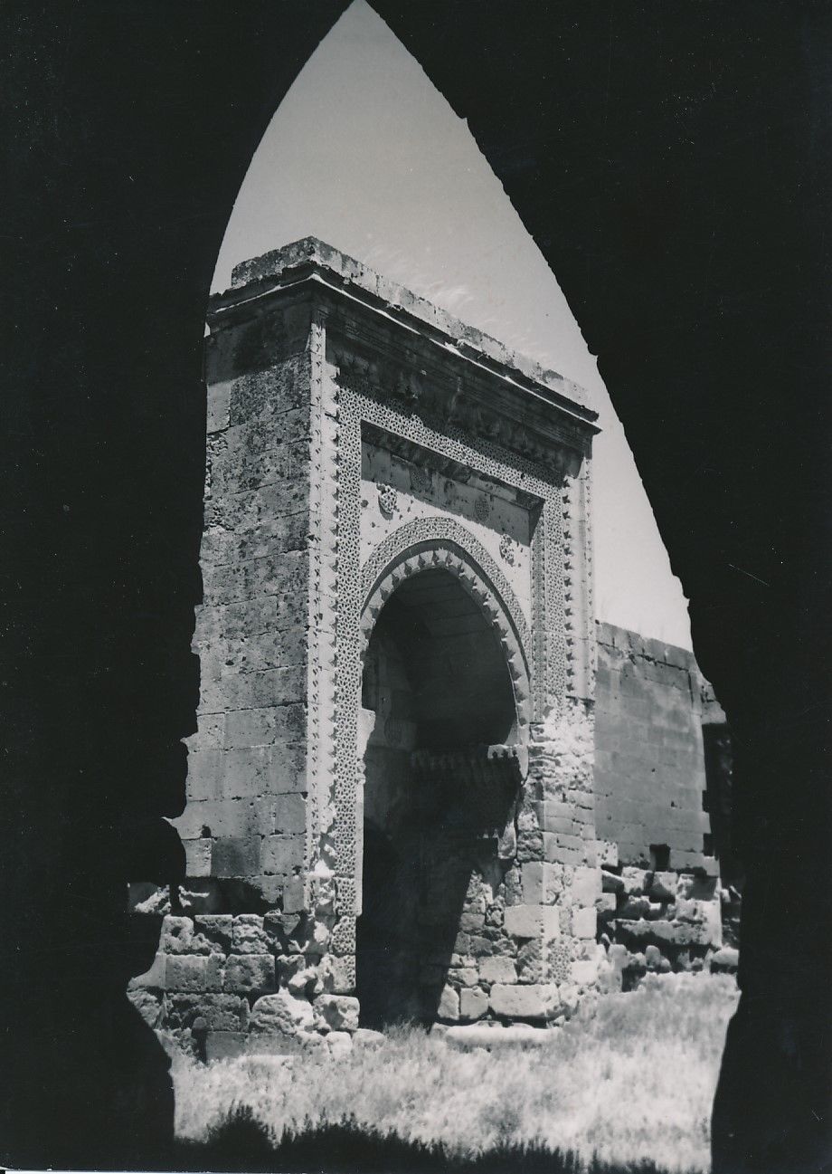 sultanhani-kervansarayi-kayseri-1950.jpg