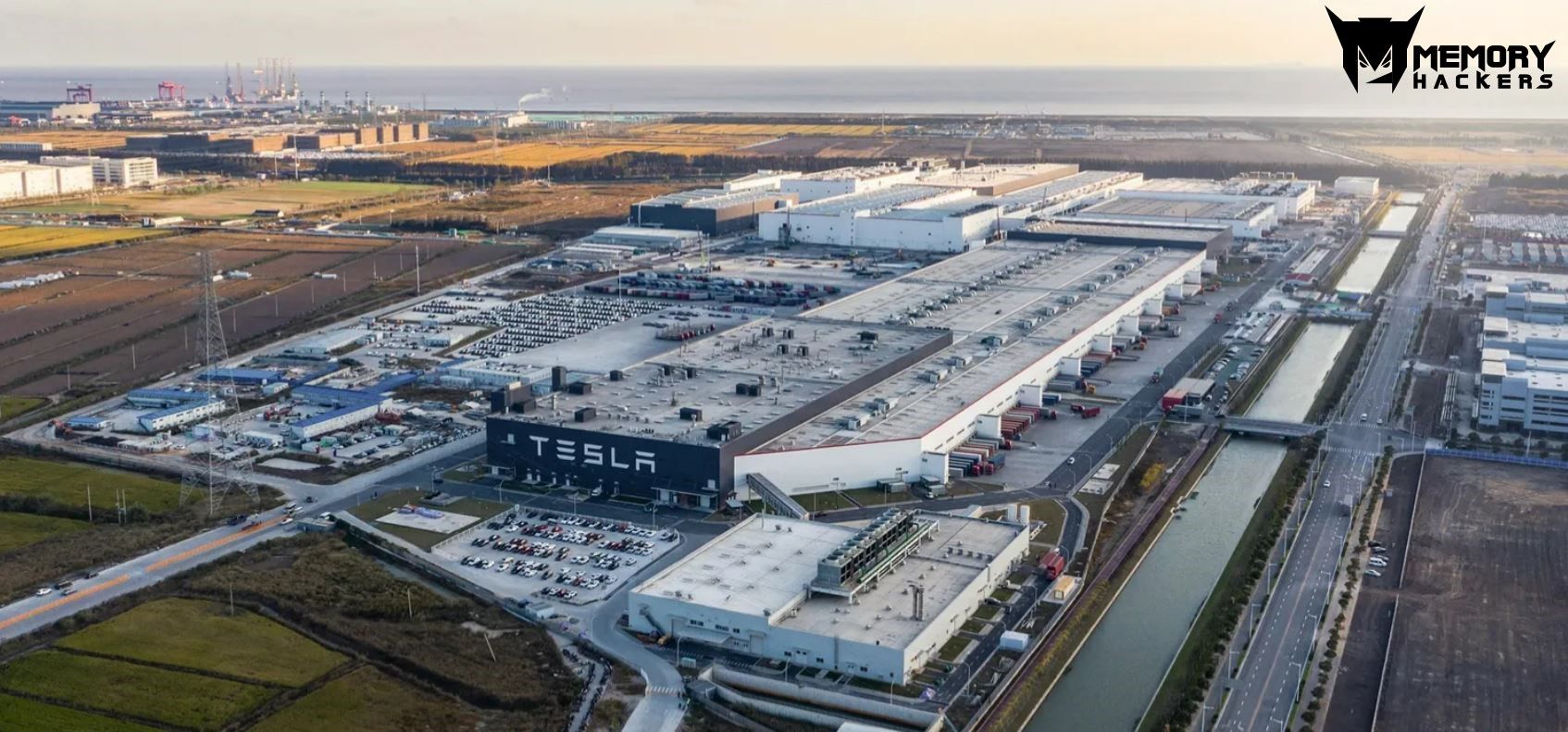 teslafab.JPG